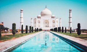 Delhi To Agra Taxi Service